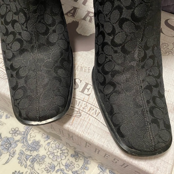 COACH Signature Booties Size 7B - Picture 4 of 7